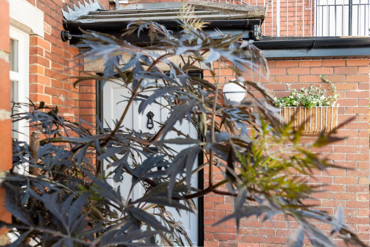 Bed and Breakfast The Dartmouth Boutique B &B Zewnętrze zdjęcie